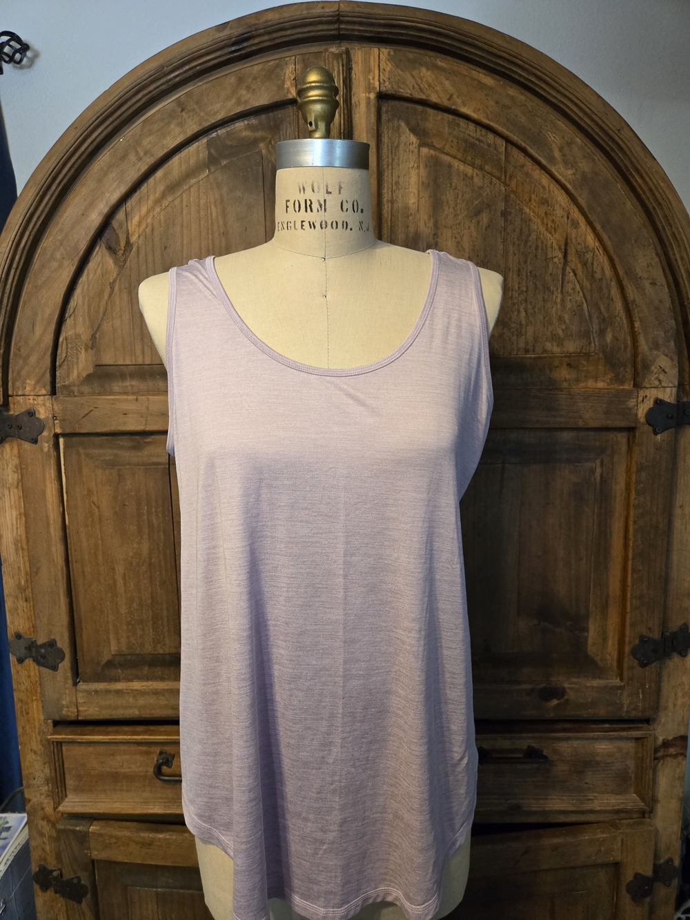 Livi Active Light Lavender Scoop Neck Tank Top